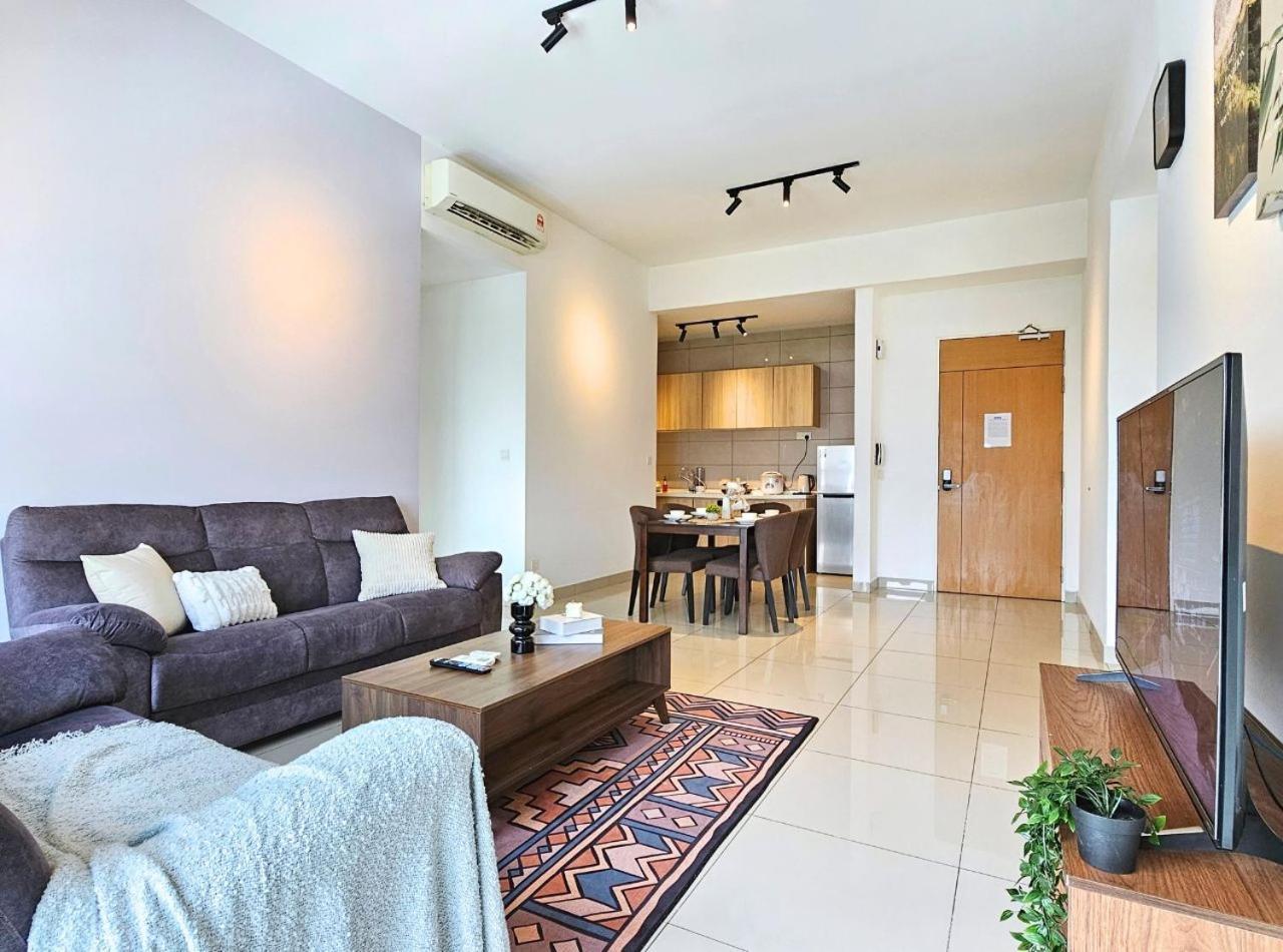 Conezion Near Ioi City Mall, Maeps Serdang, Putrajaya By Cloud Host חדר תמונה
